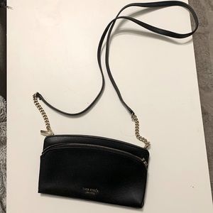 Black Kate Spade crossbody bag with chain detail. Small & lightweight. NEW!